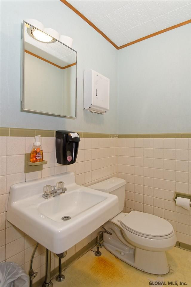 1 Alton Road Guilderland, NY 12203 - Photo 31 of 63 Photo 40