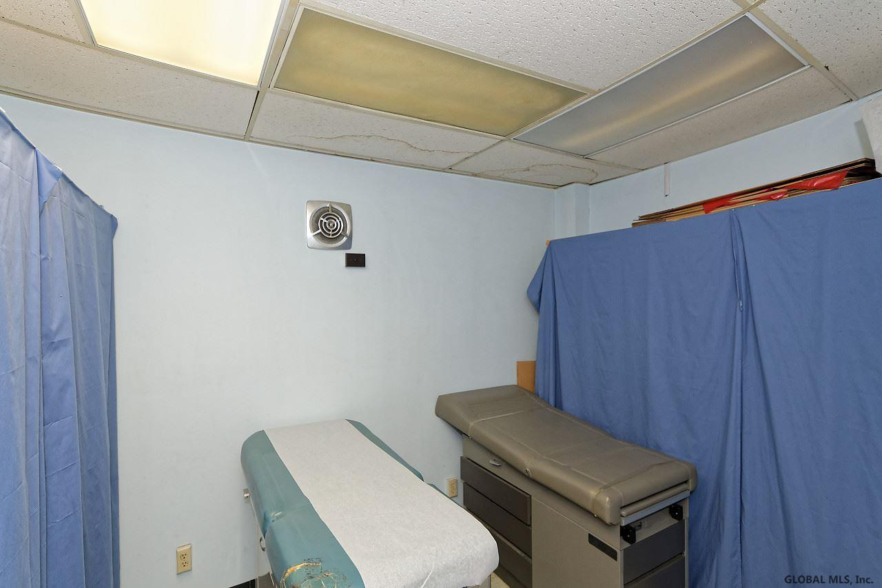 1 Alton Road Guilderland, NY 12203 - Photo 38 of 63 Photo 47