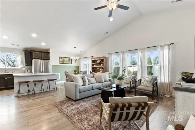 $400,000 | 15498 North Bonelli Avenue, Nampa, ID 83651