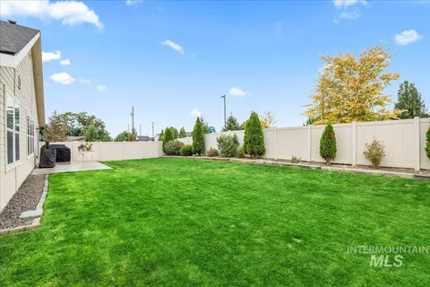 $400,000 | 15498 North Bonelli Avenue, Nampa, ID 83651