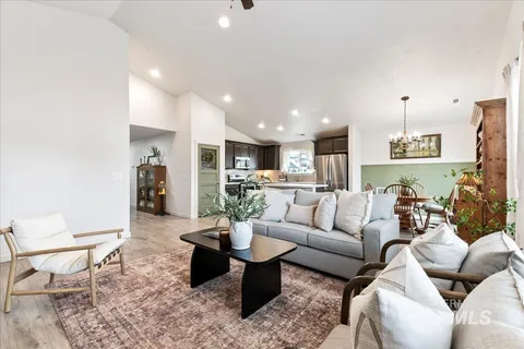 $400,000 | 15498 North Bonelli Avenue, Nampa, ID 83651