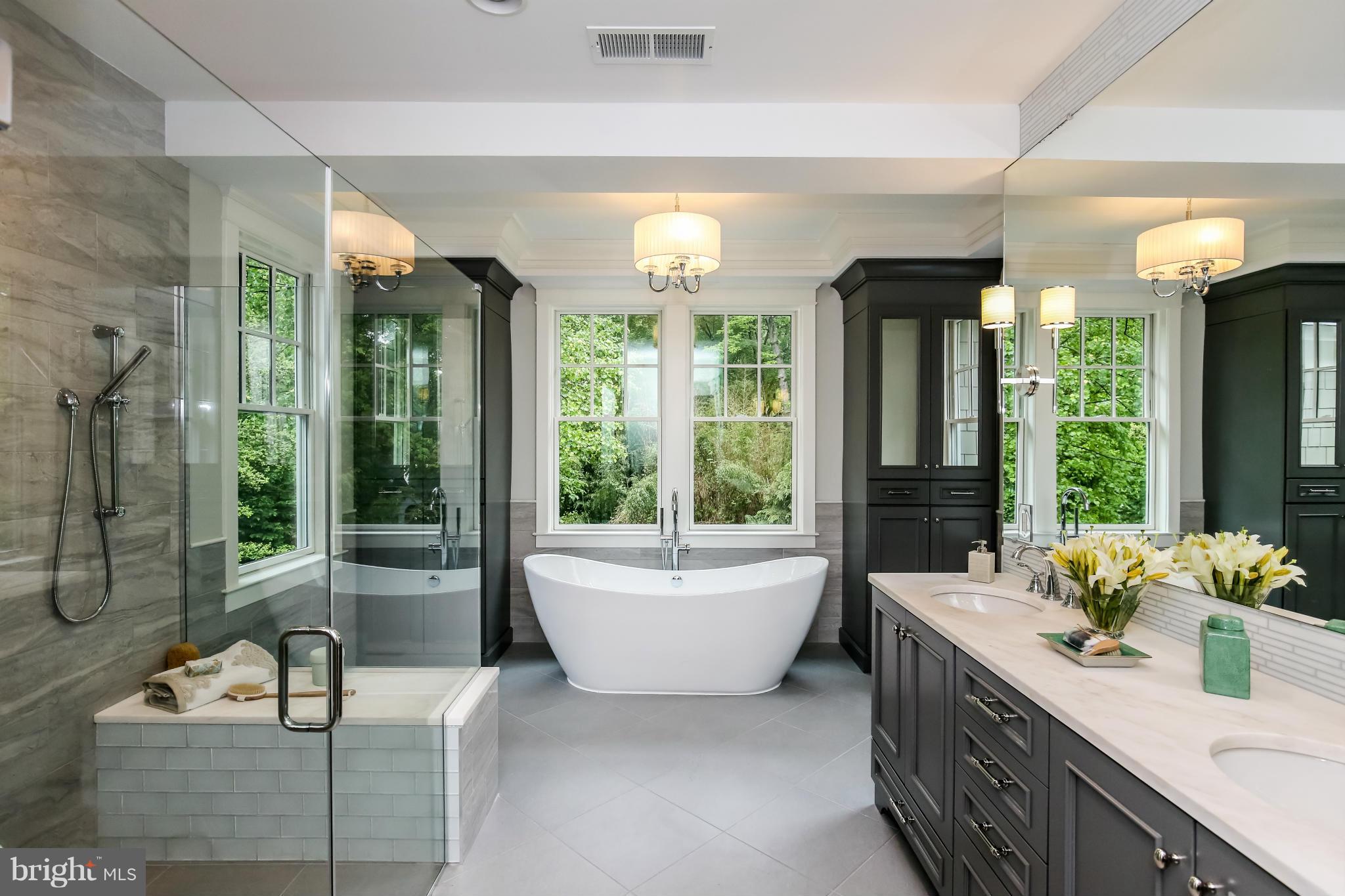 5302 Iroquois Road Bethesda, MD 20816 - Photo 15 of 26 Owner's Bath