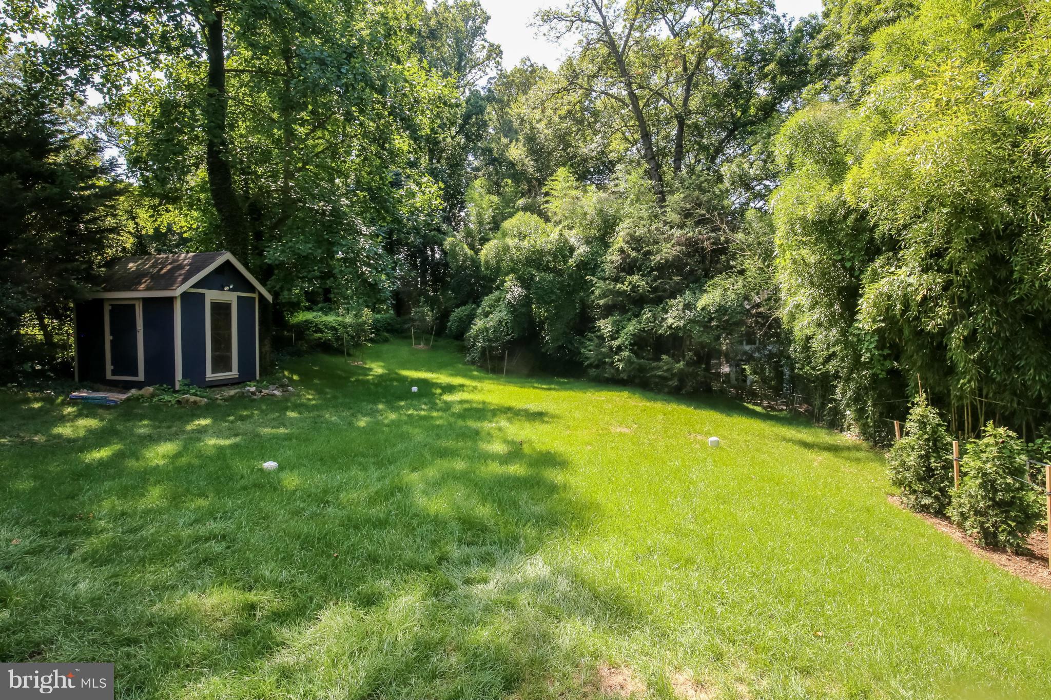 5302 Iroquois Road Bethesda, MD 20816 - Photo 26 of 26 Yard with Play House