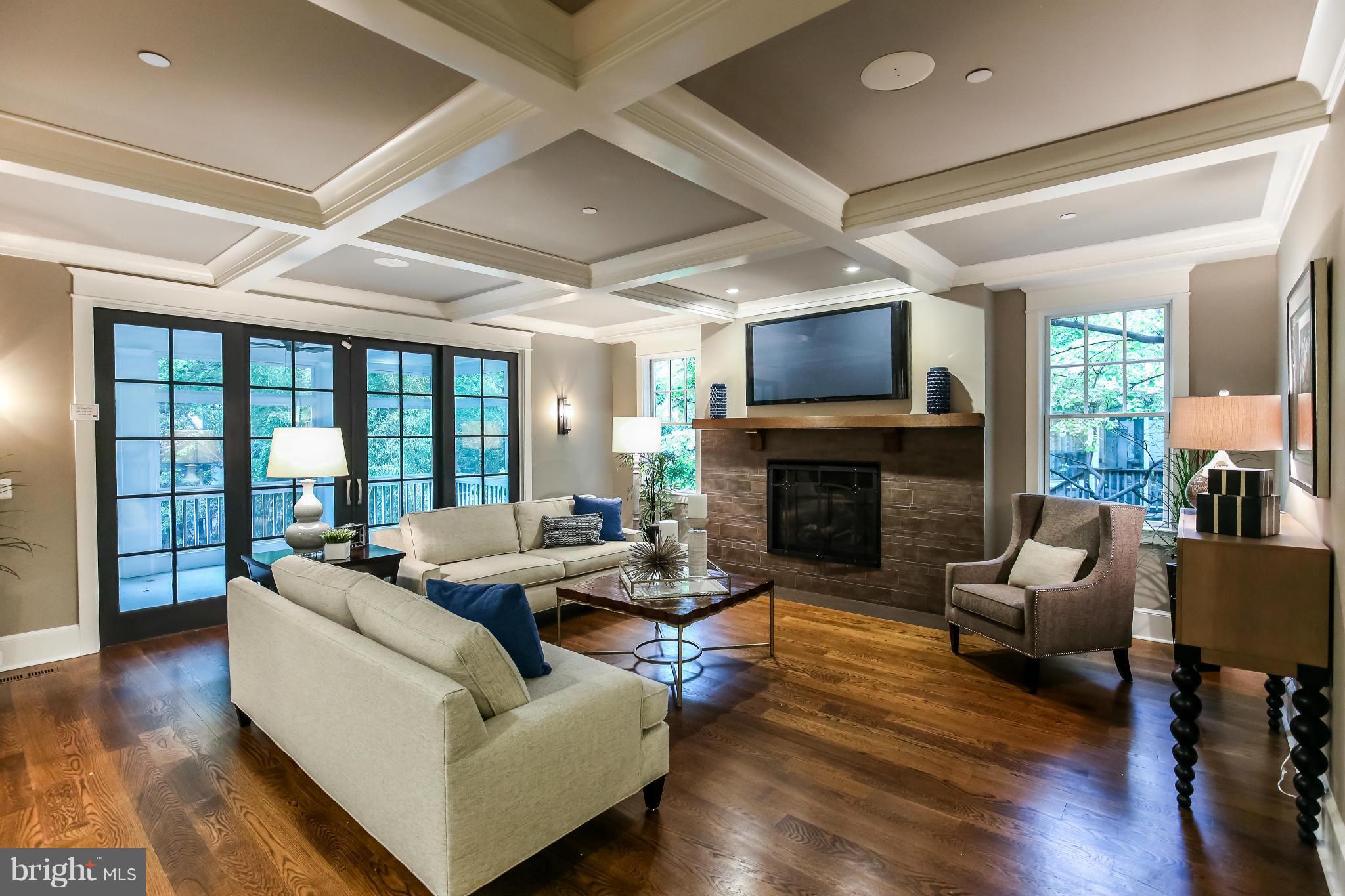 5302 Iroquois Road Bethesda, MD 20816 - Photo 10 of 26 Family Room