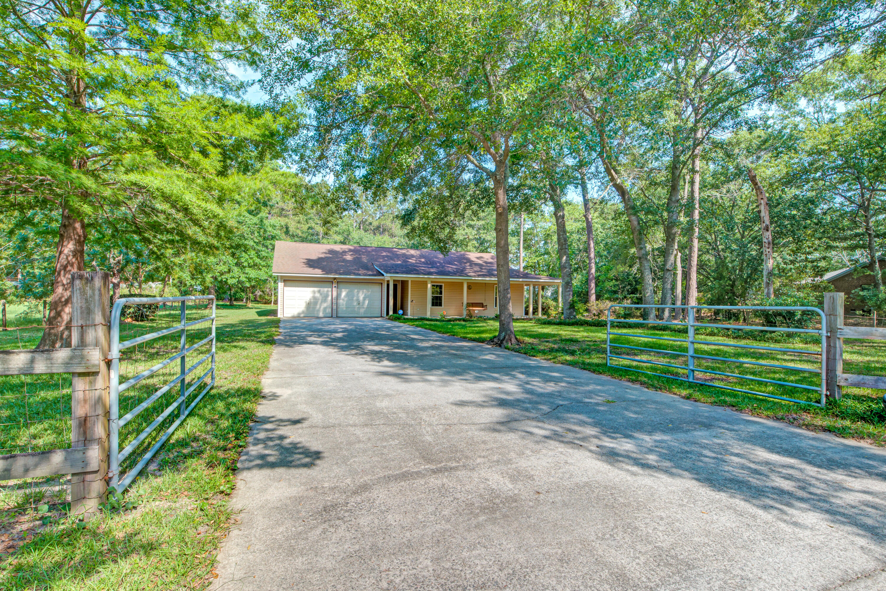 441 Compton Drive Moncks Corner, SC 29461 - Photo 14 of 47 DSC_9292_3_4_5_6