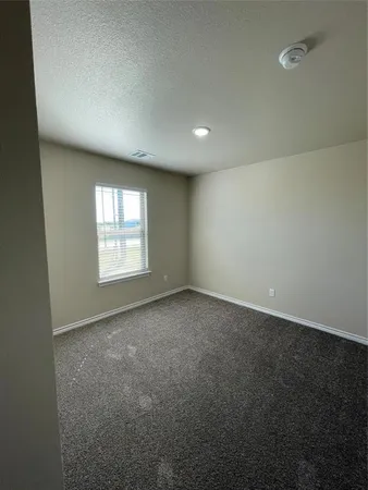 $1,695 | 18263 County Road 4001, Mabank, TX 75147