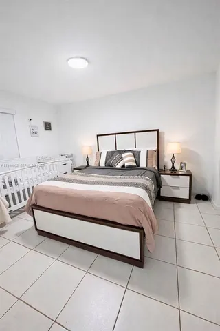 $2,200 | 6901 Southwest 129th Avenue, Unit 5, Miami, FL 33183