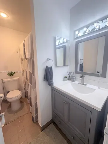 $2,200 | 6901 Southwest 129th Avenue, Unit 5, Miami, FL 33183