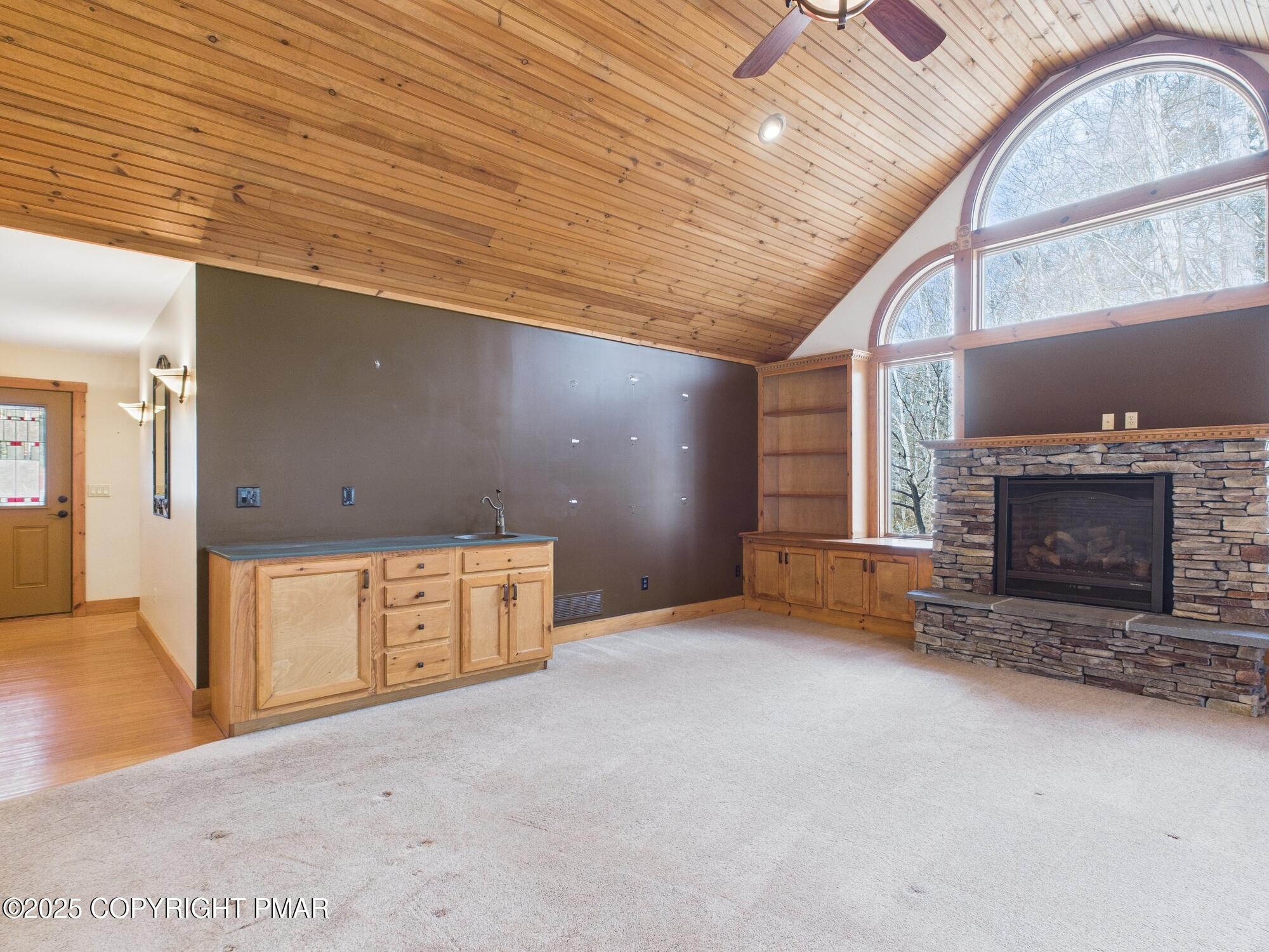 1286 Blackberry Road Pocono Lake, PA 18347 - Photo 13 of 52 CAM03442G0-PR0185-STILL018
