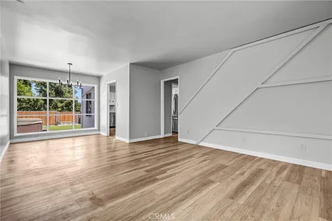$1,244,000 | 6512 Coldwater Canyon Avenue, Valley Glen, CA 91606