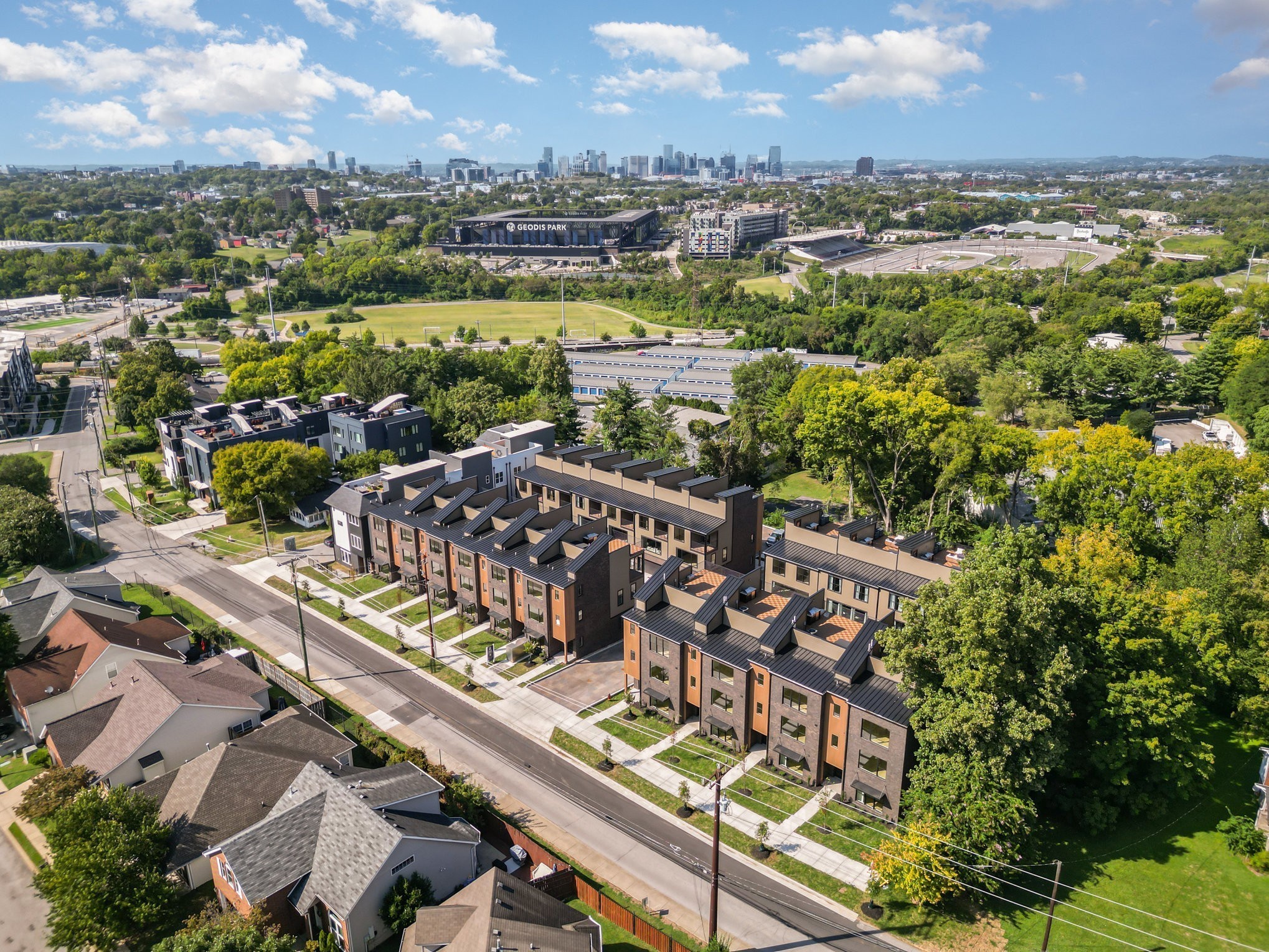 542 A Rosedale Avenue, Unit 10 Nashville, TN 37211 - Photo 1 of 33
