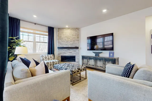 $536,845 | 7603 Swan Street, Hugo, MN 55038