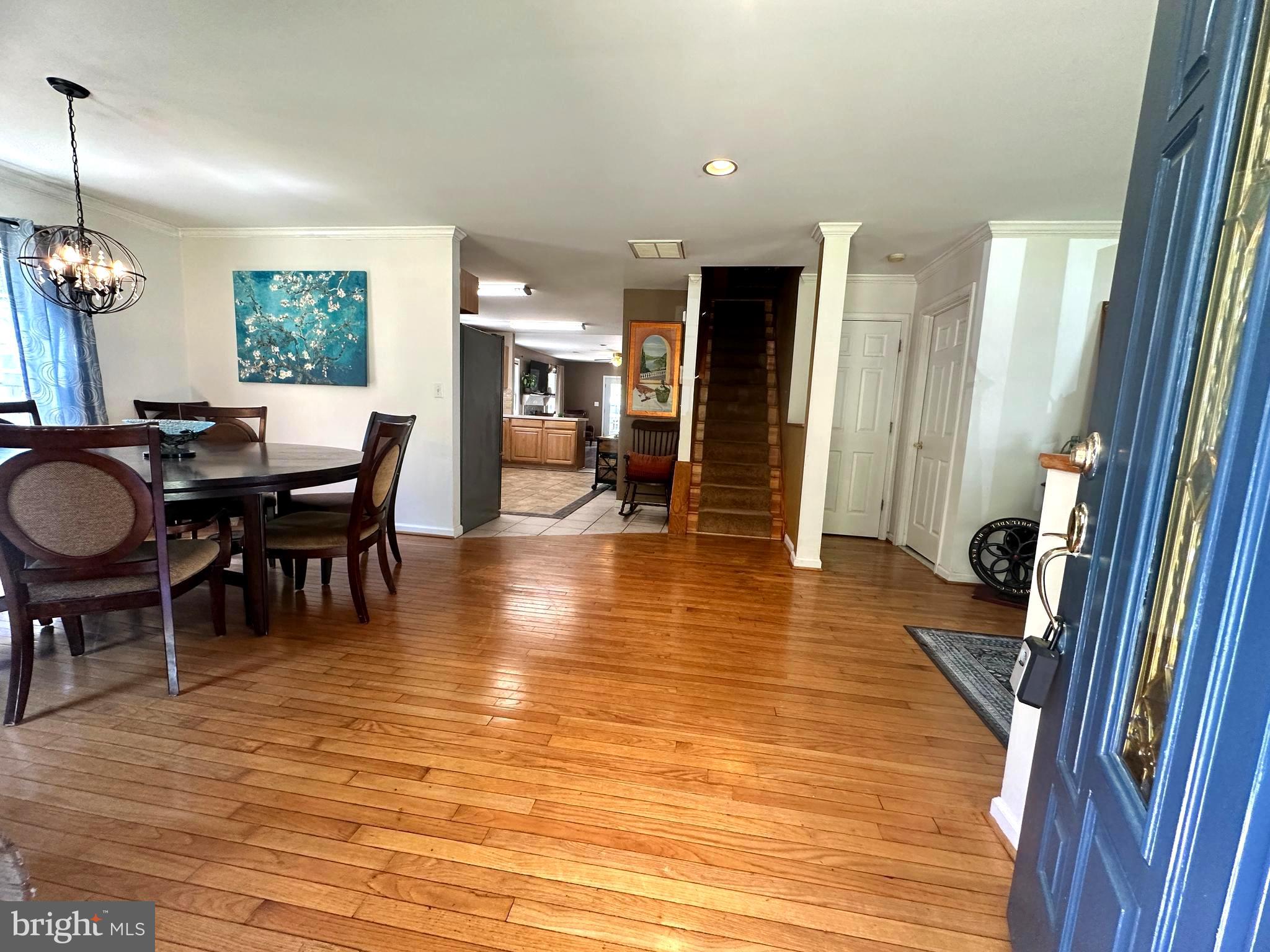 1412 Log Inn Road Annapolis, MD 21409 - Photo 5 of 42 Walk into your new home
