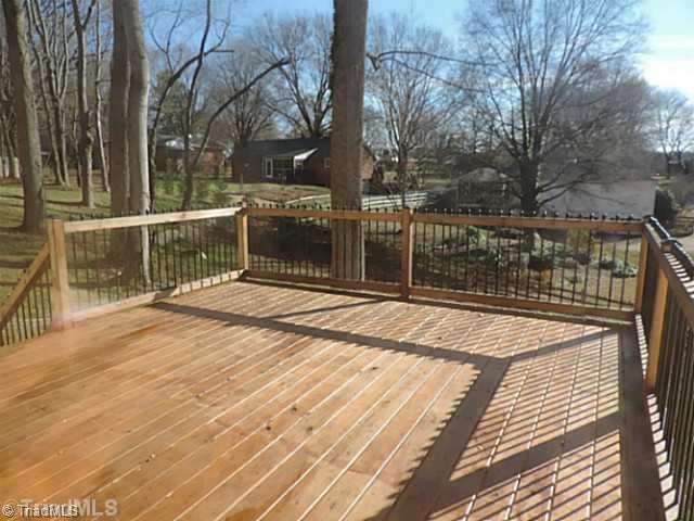 3262 Valley Road Winston-Salem, NC 27106 - Photo 15 of 15 Patio/Deck.
