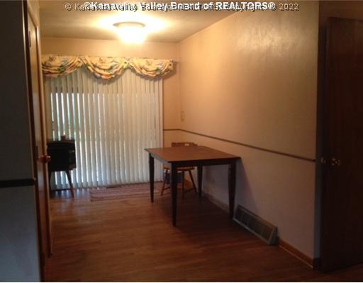 5253 Doc Bailey Road Charleston, WV 25313 - Photo 7 of 15 Dining Room.