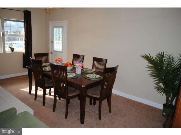 38 Iris Road Levittown, PA 19057 - Photo 11 of 25 Dining Room