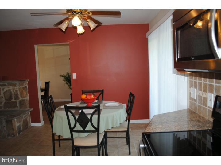 38 Iris Road Levittown, PA 19057 - Photo 8 of 25 Kitchen
