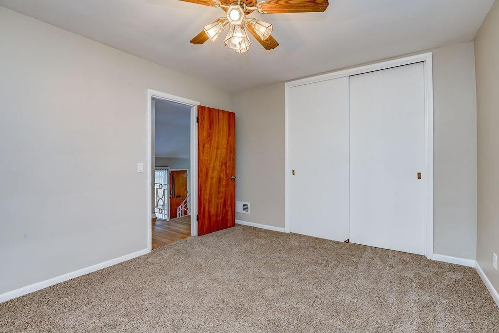 5640 Lawrence Road Cincinnati, OH 45248 - Photo 31 of 36 Gallery Image 31
