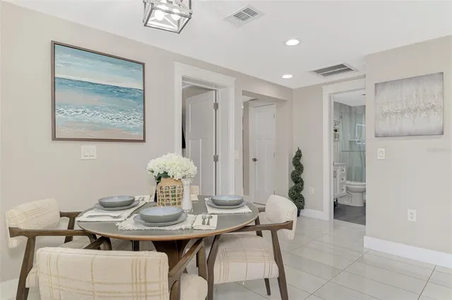 $360,000 | 205 Avenida De Bahia, Nokomis, FL 34275