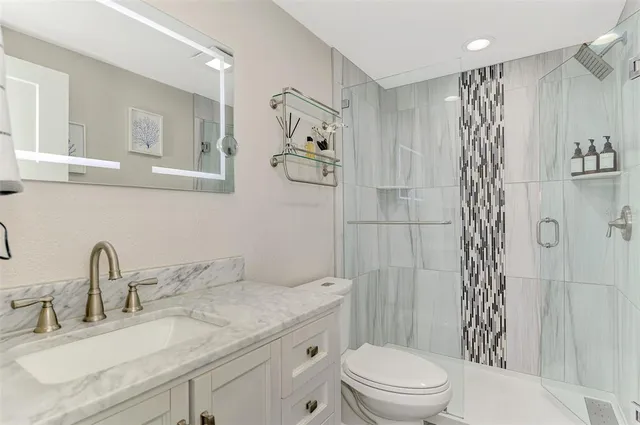 $360,000 | 205 Avenida De Bahia, Nokomis, FL 34275