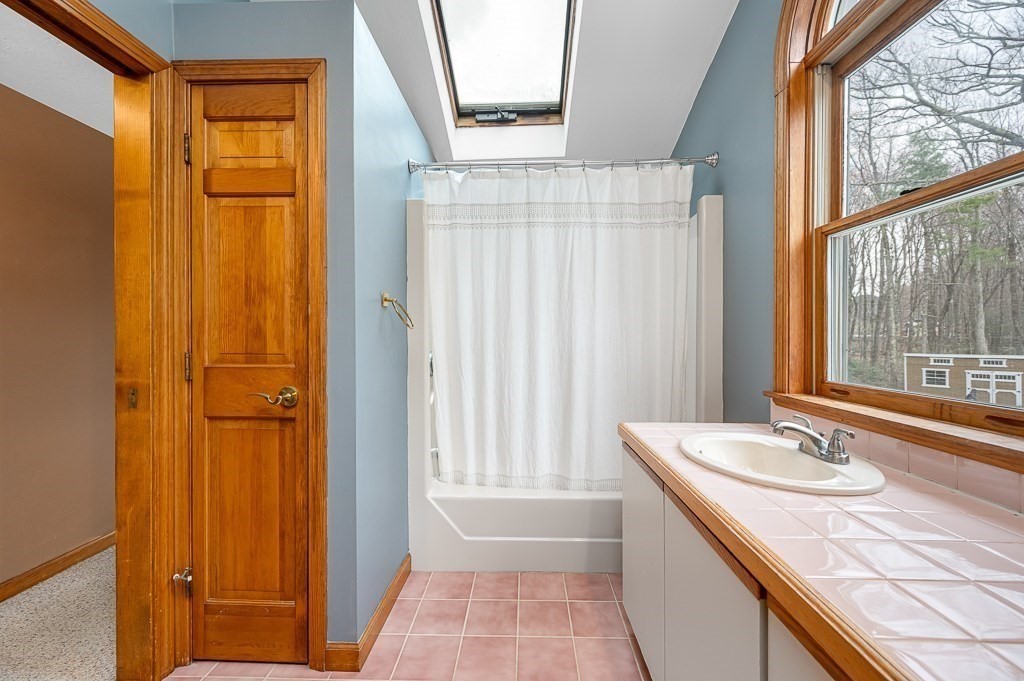 30 Marble Road Spencer, MA 01562 - Photo 17 of 28