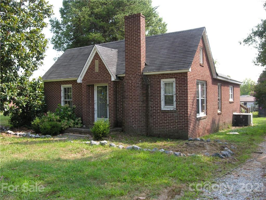 1704 Moose Road Kannapolis, NC 28083 - Photo 1 of 23 Gallery Image 1