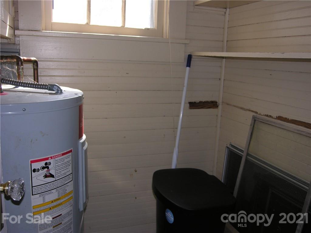 1704 Moose Road Kannapolis, NC 28083 - Photo 16 of 23 Gallery Image 16