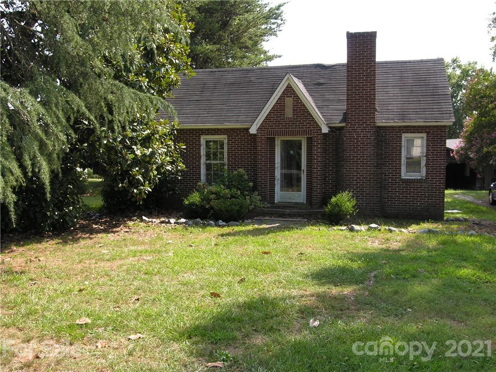 1704 Moose Road Kannapolis, NC 28083 - Photo 3 of 23 Gallery Image 3