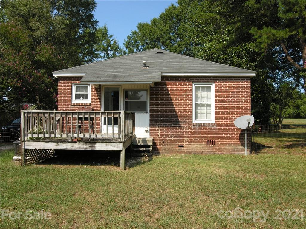 1704 Moose Road Kannapolis, NC 28083 - Photo 6 of 23 Gallery Image 6