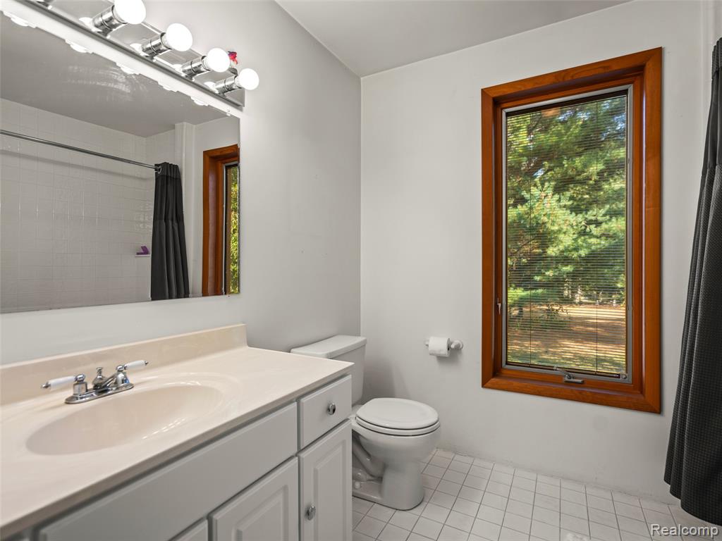 7286 Pine Knob Road Clarkston, MI 48348 - Photo 43 of 71