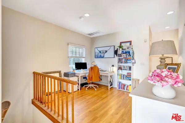 $2,650,000 | 111 Paloma Avenue, Venice, CA 90291