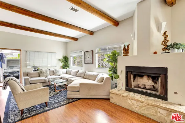 $2,650,000 | 111 Paloma Avenue, Venice, CA 90291
