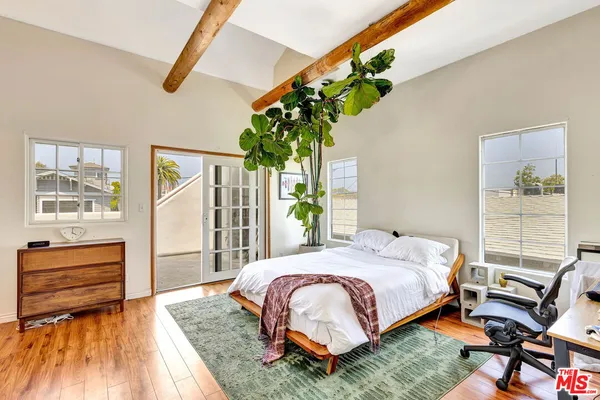 $2,650,000 | 111 Paloma Avenue, Venice, CA 90291