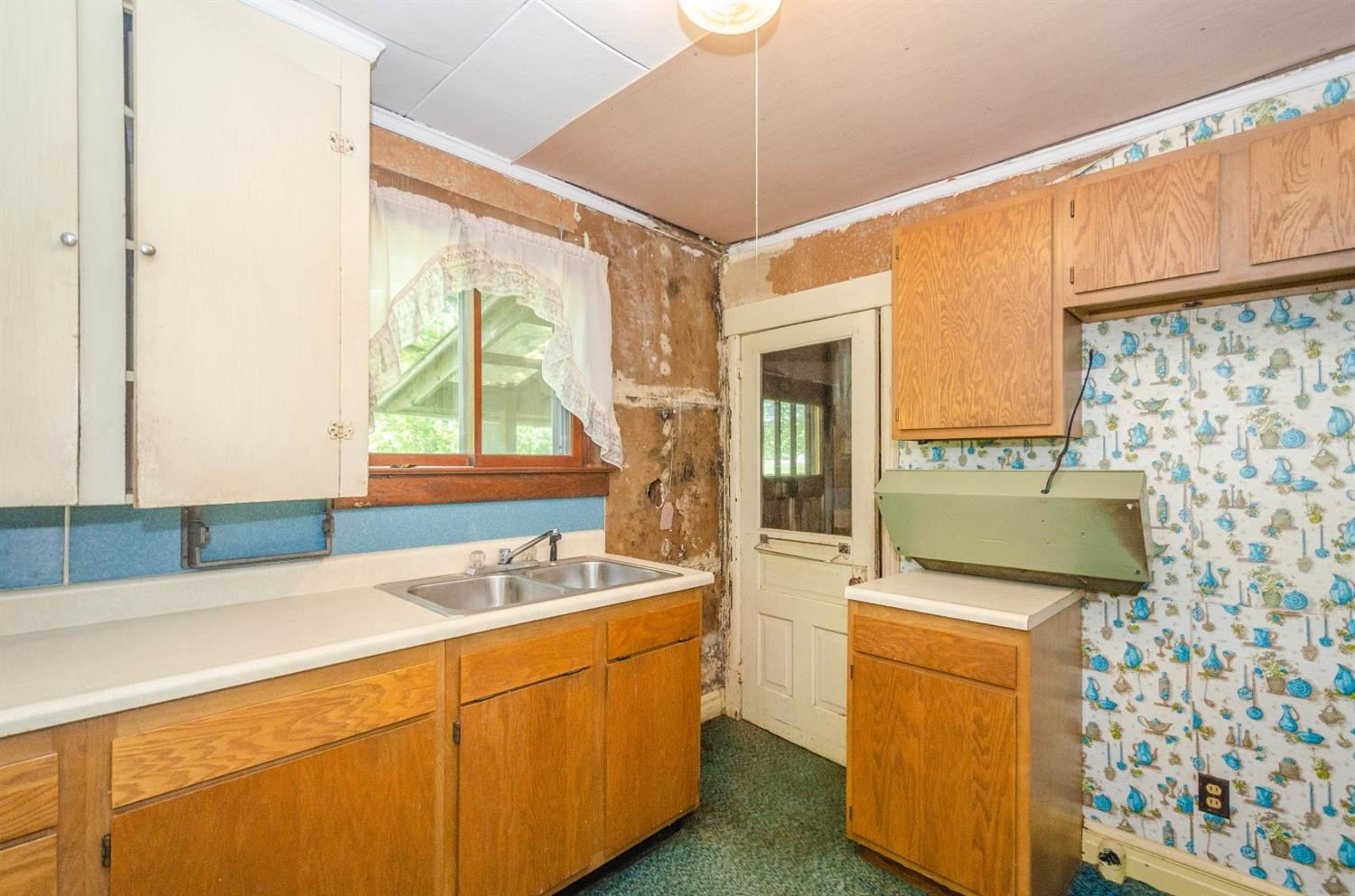5230 Marton Road Ann Arbor, MI 48108 - Photo 11 of 25 Photo 11