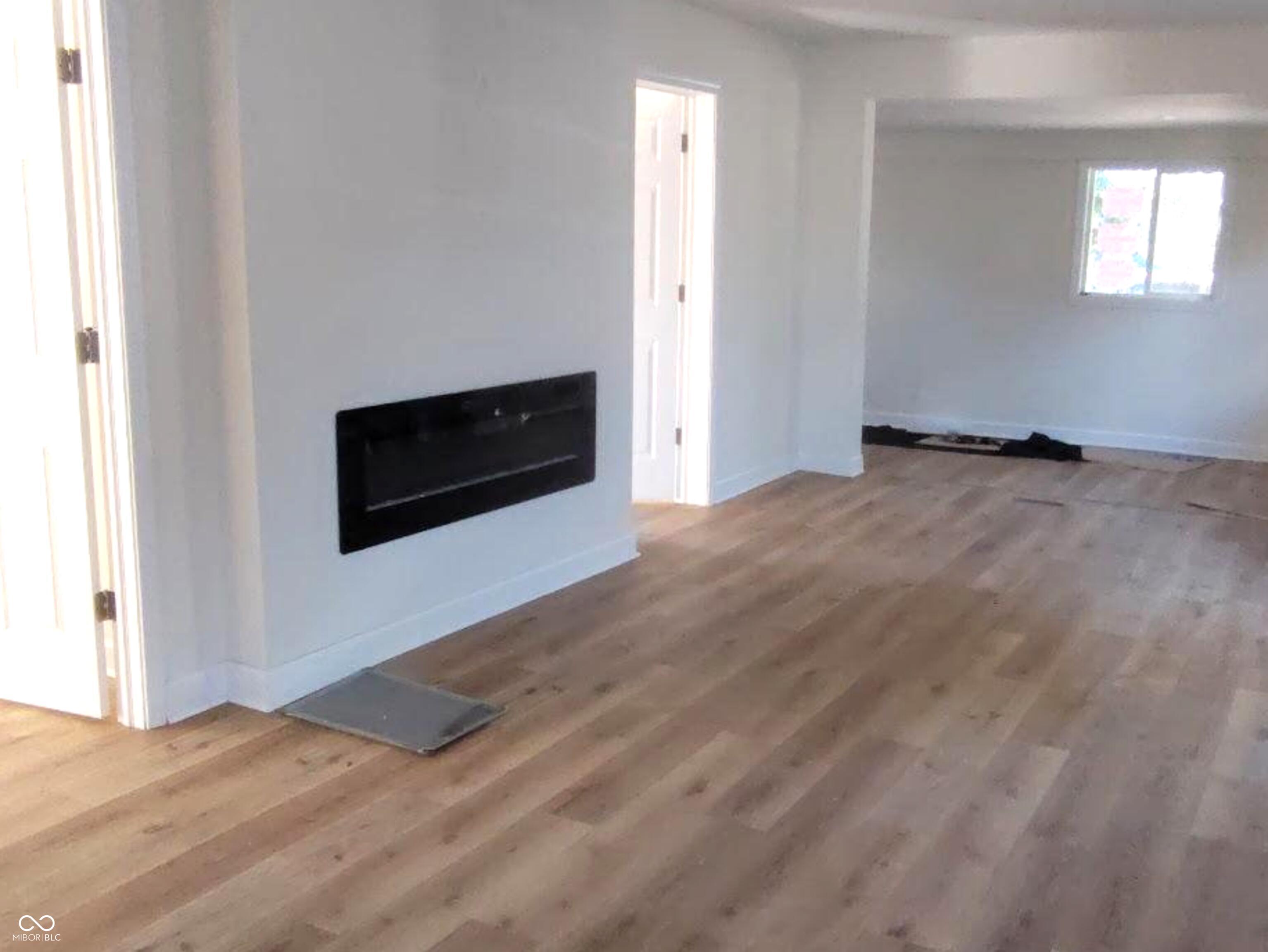 1867 Singleton Street Indianapolis, IN 46203 - Photo 6 of 16