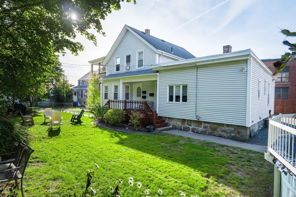 8 Gladding Place Fall River, MA 02721 - Photo 3 of 40 Gallery Image 3
