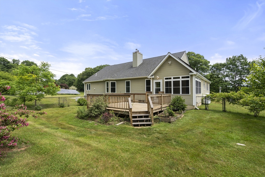 893 Cronin Road Warren, MA 01585 - Photo 34 of 38