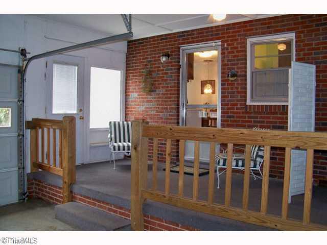 405 Oakview Road High Point, NC 27265 - Photo 11 of 14 Other. Sitting area in garage.