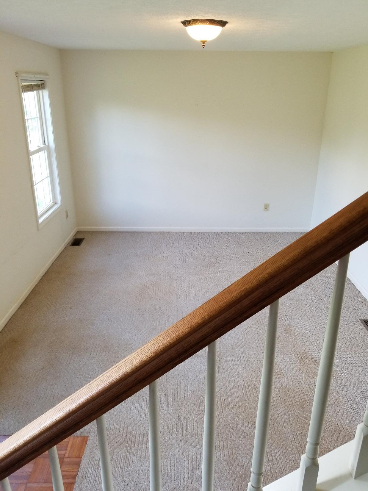 142 Manse Road Paint Lick, KY 40461 - Photo 6 of 19 Living room
