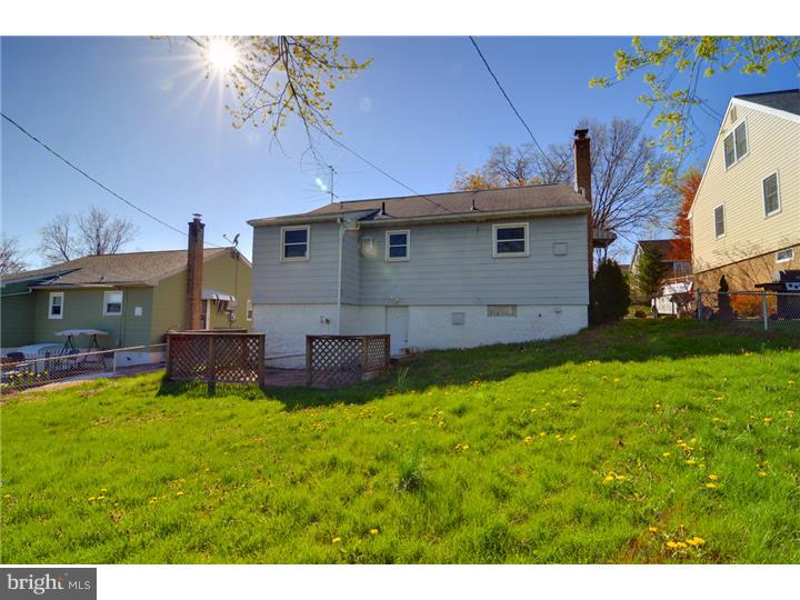 484 Spring Street Pottstown, PA 19464 - Photo 16 of 17 View in Back