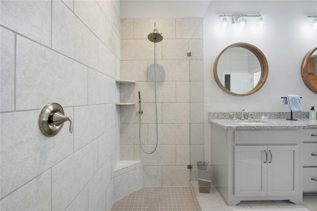12567 Arnold Mill Road Milton, GA 30004 - Photo 31 of 59 Gallery Image 31