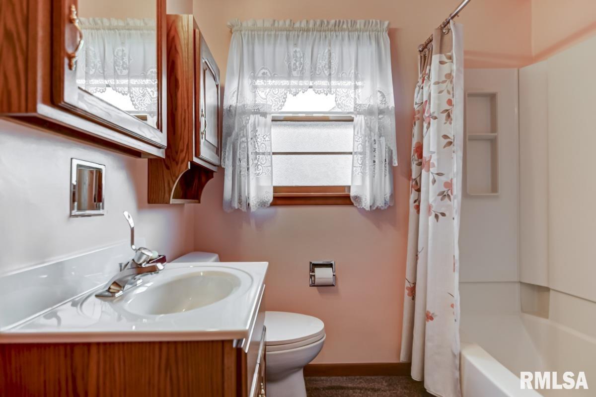 1139 North 2nd Street Springfield, IL 62702 - Photo 20 of 27