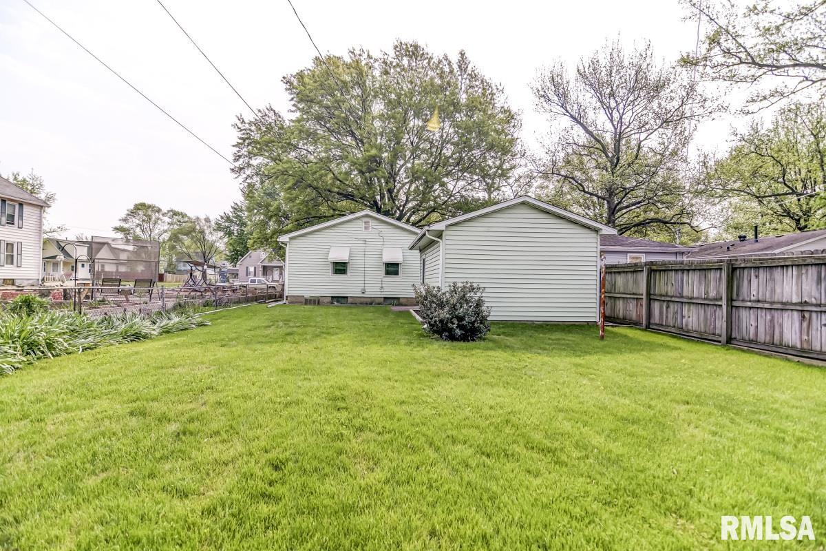 1139 North 2nd Street Springfield, IL 62702 - Photo 25 of 27