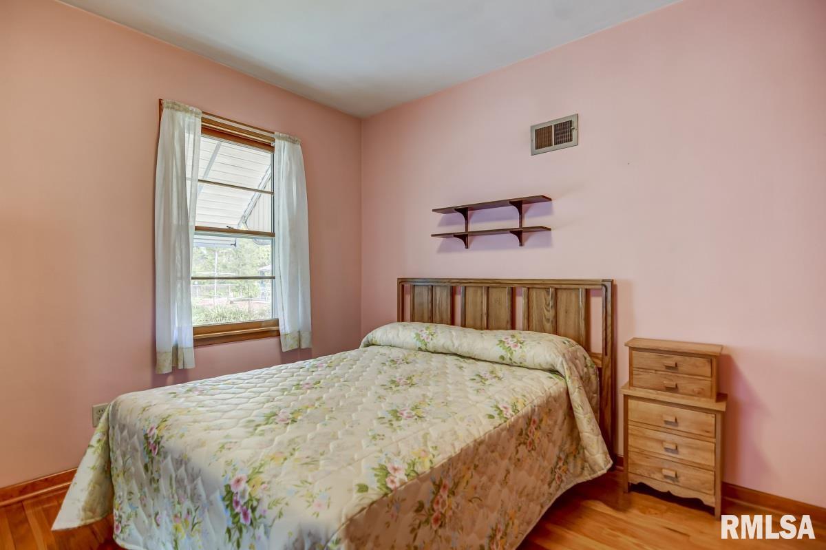 1139 North 2nd Street Springfield, IL 62702 - Photo 10 of 27