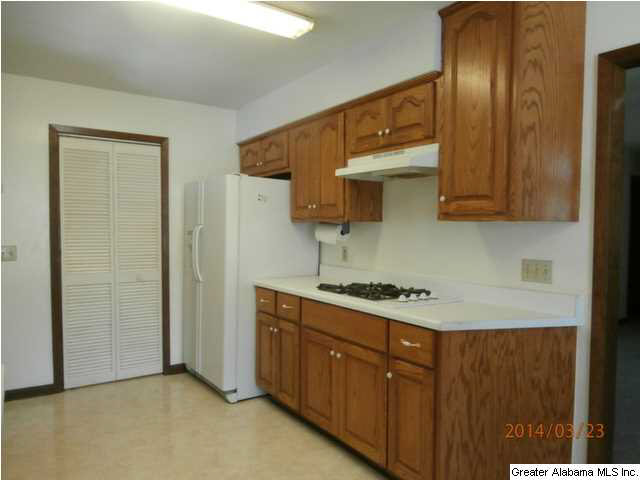 1237 Golf Course Road Jasper, AL 35504 - Photo 4 of 23