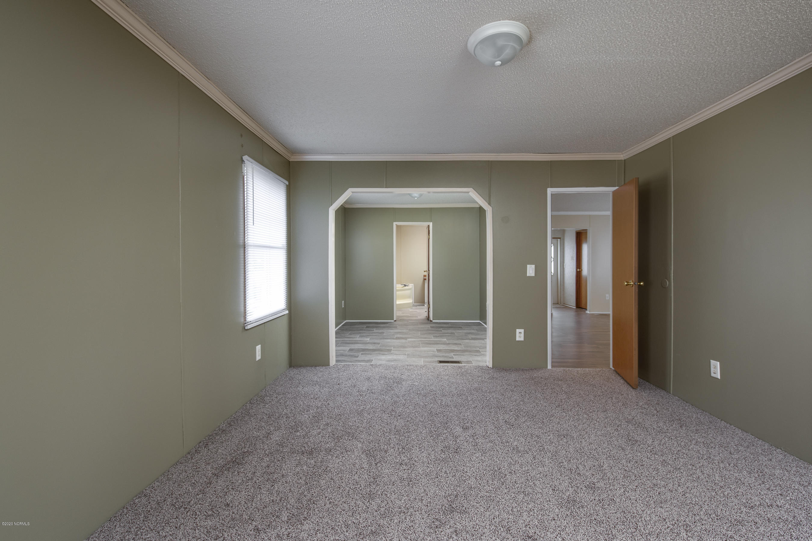 123 Myrtle Grove Road New Bern, NC 28562 - Photo 17 of 40 Master Bedroom