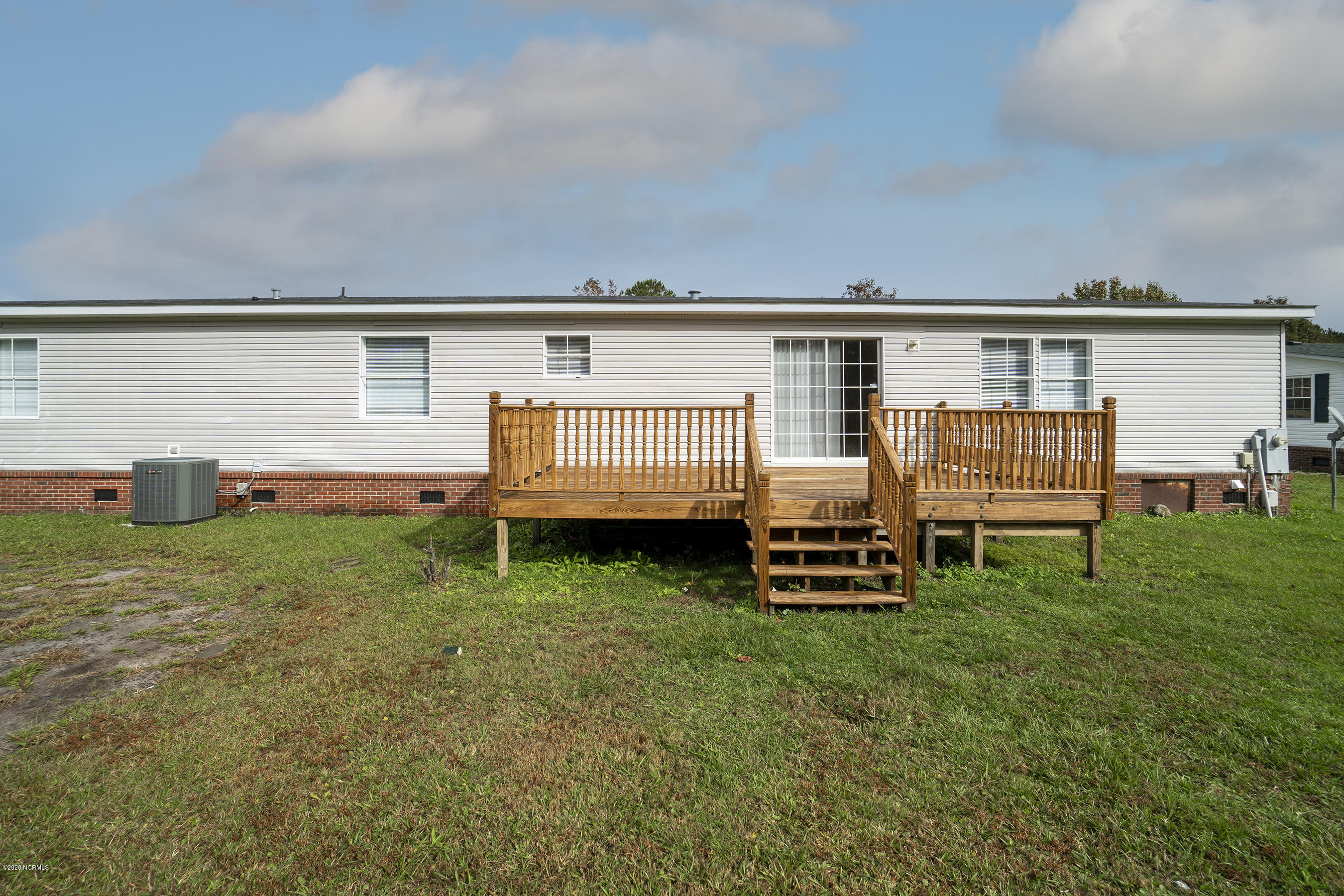123 Myrtle Grove Road New Bern, NC 28562 - Photo 36 of 40 Back View