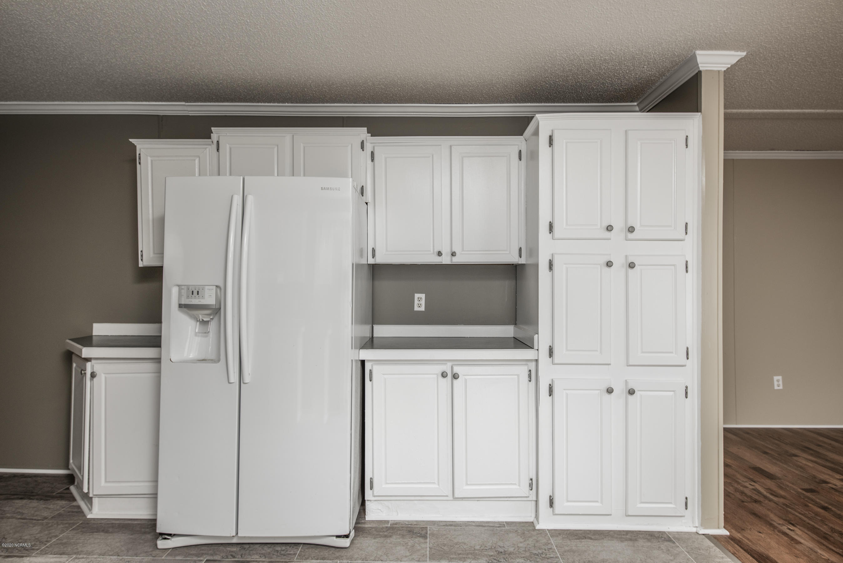 123 Myrtle Grove Road New Bern, NC 28562 - Photo 8 of 40 Ample Cabinet Space