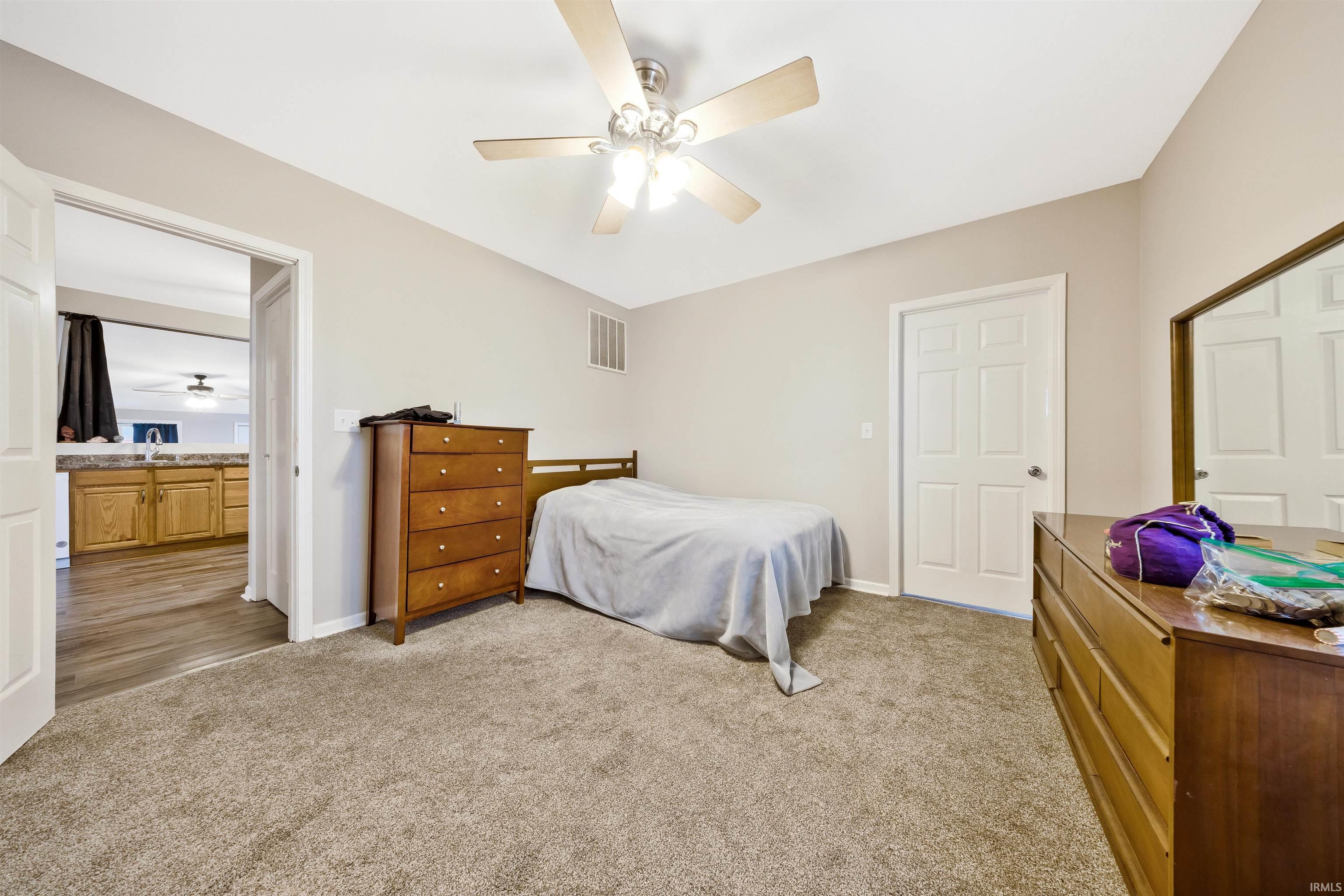 517 North Hart Street Princeton, IN 47670 - Photo 11 of 15