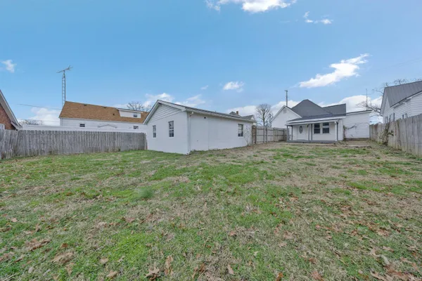 $179,900 | 517 North Hart Street, Princeton, IN 47670
